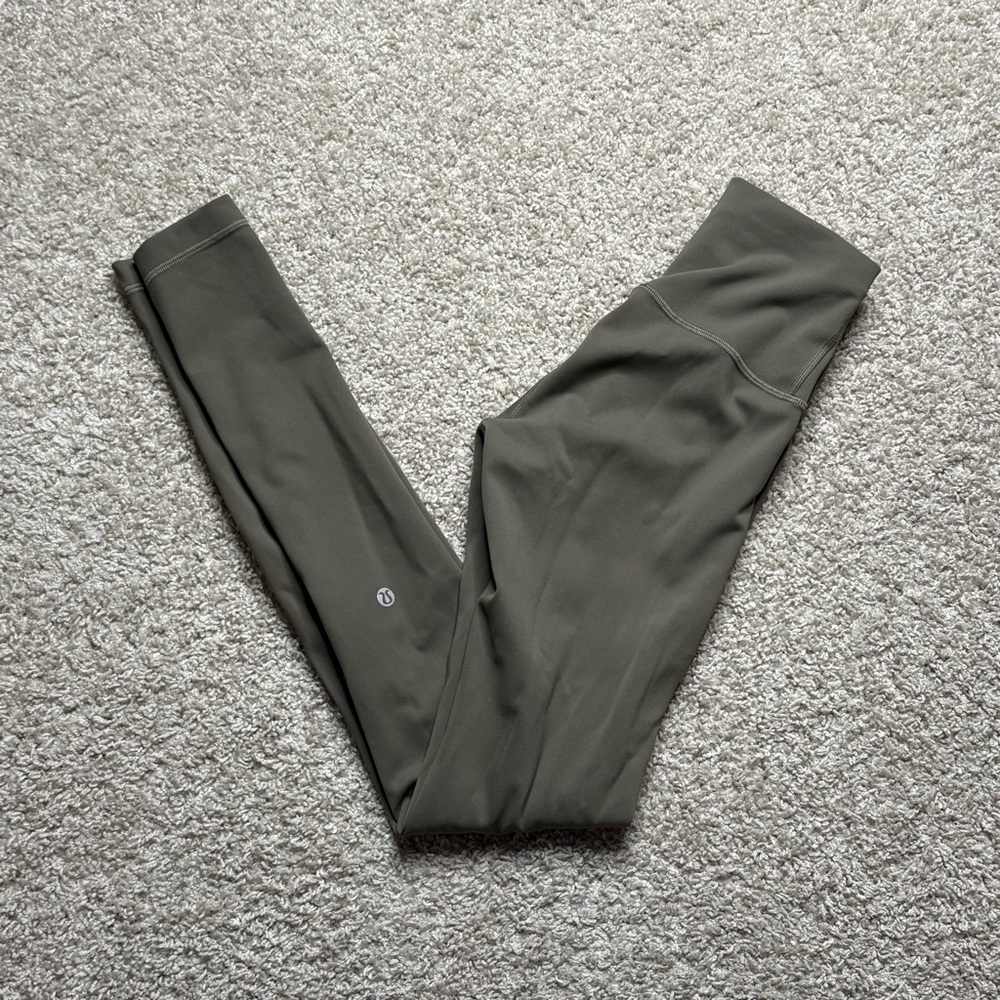 Lululemon Wunder Train High-Rise Tight 28"